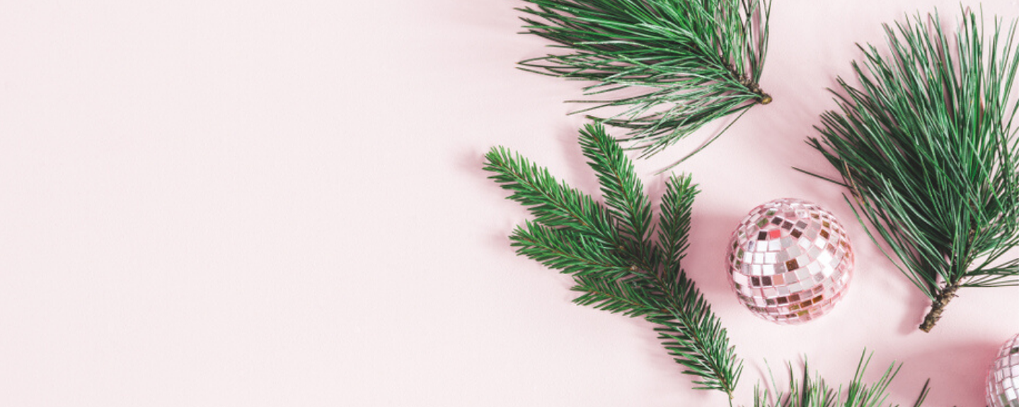 Simple Holiday Decoration Guidelines in an HOA Community